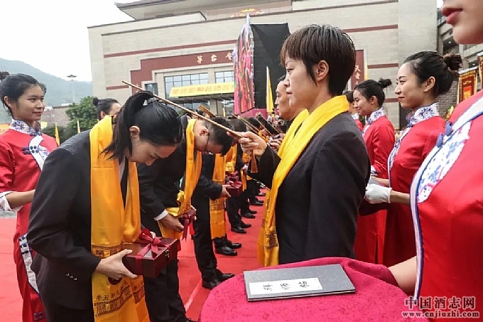 ����ͽ����߼�����